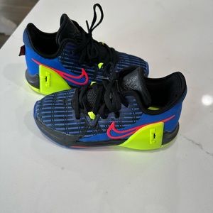 Boys lebron Nike. Size 12C